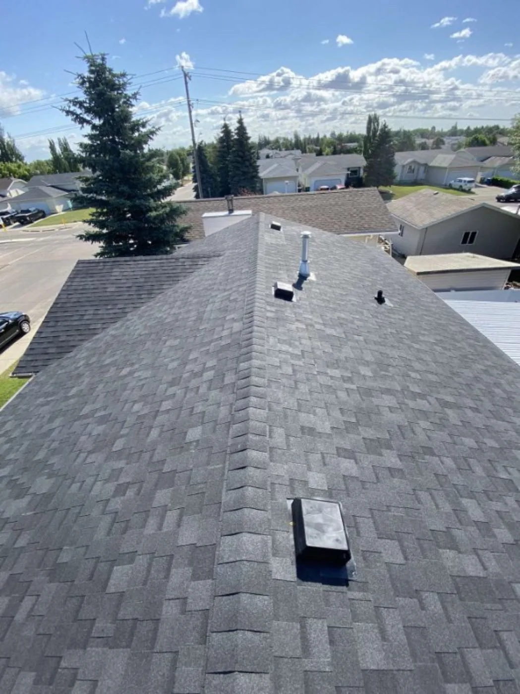 Completed roofing project by W Contracting Inc.